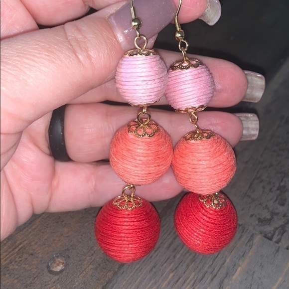 5/$25 Bohemian Style Pink Ombré Drop Earrings New - Picture 3 of 3